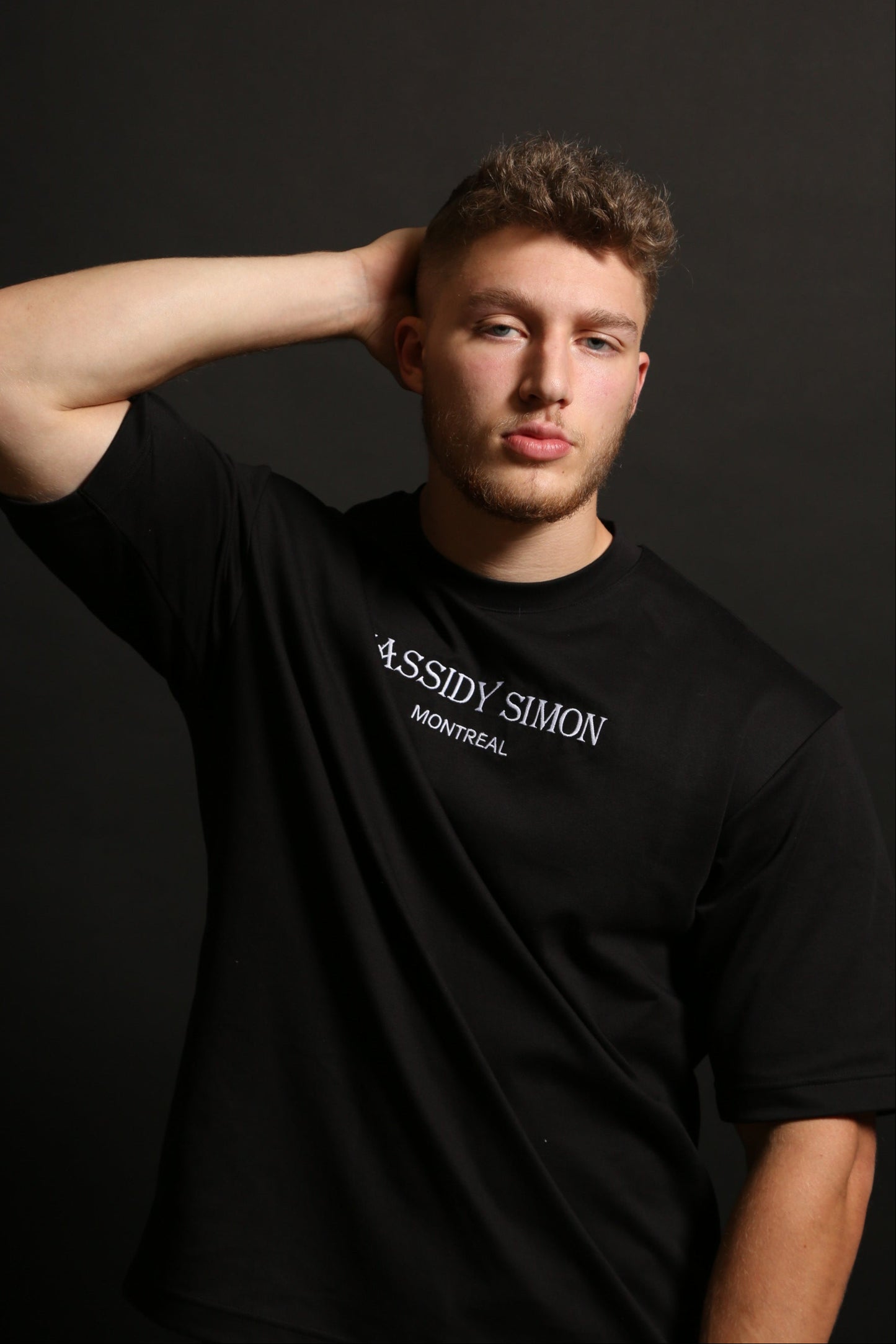 Men’s Oversized Tee (black)